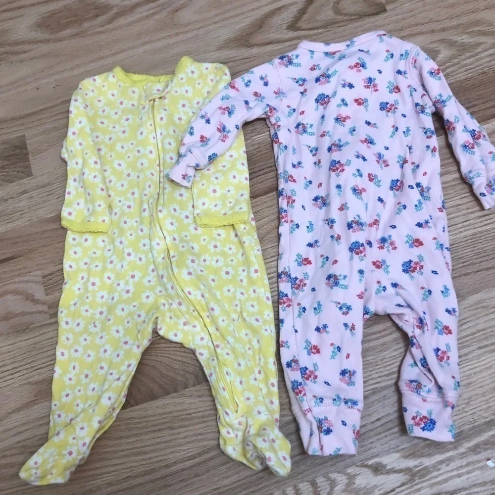 Carter’s 3 months Full Zip Sleepers Floral Pink
